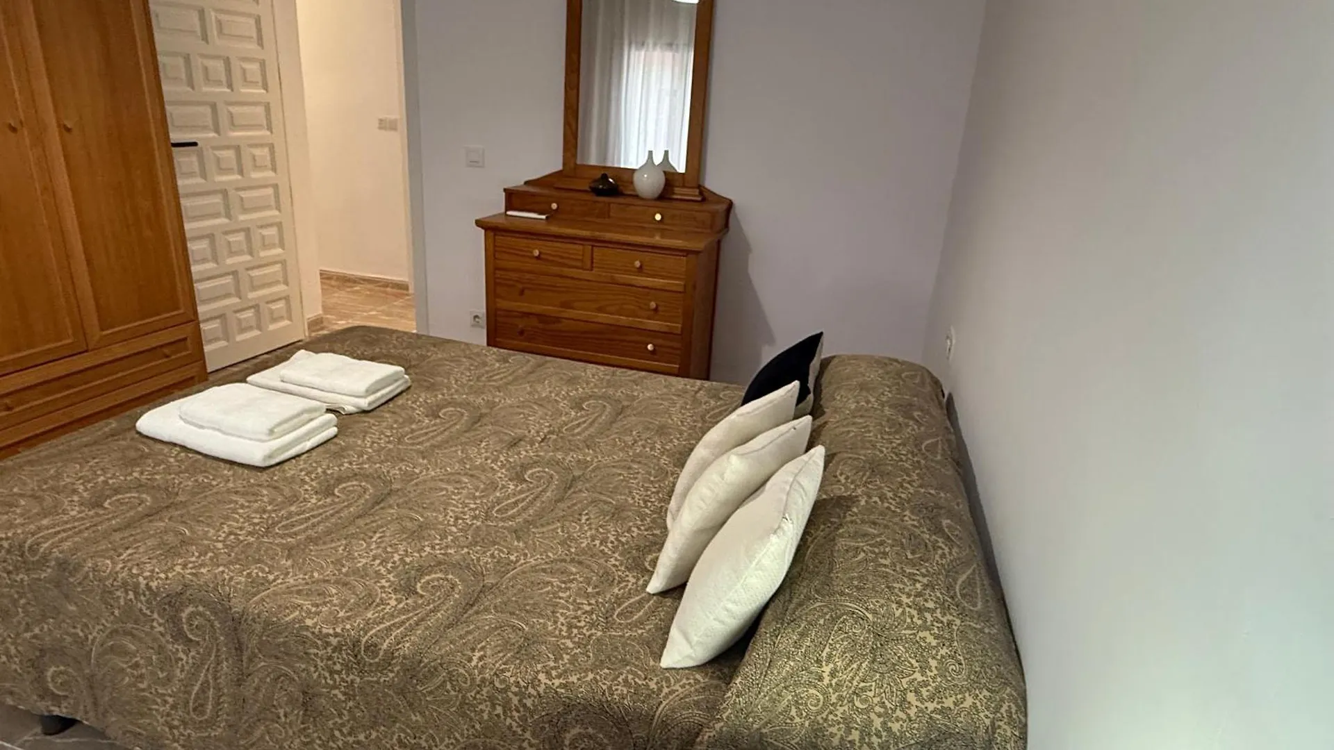 Meloja Centro Apartment Hornachuelos